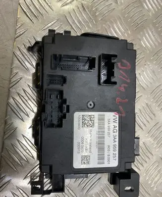 Volkswagen Golf VII Seat control module 3AA959257 10099803 00060670