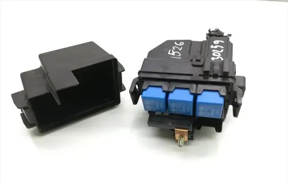 KIA Ceed Fuse module 91940-A6121