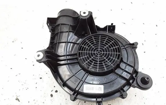 Renault Zoe Electric radiator cooling fan 290924320R