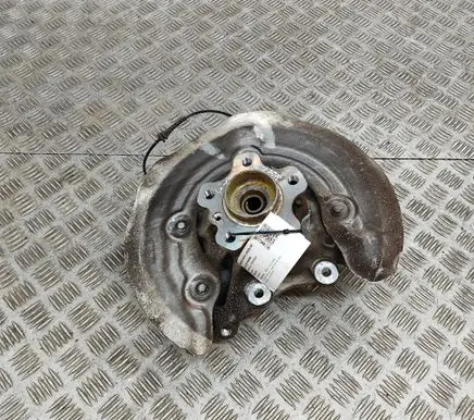 BMW iX3 G08 Rear wheel hub 6886951