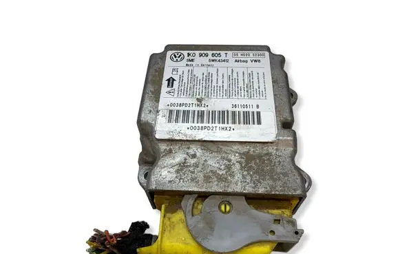 Skoda Octavia Mk2 (1Z) Airbag control unit/module 1K0909605T