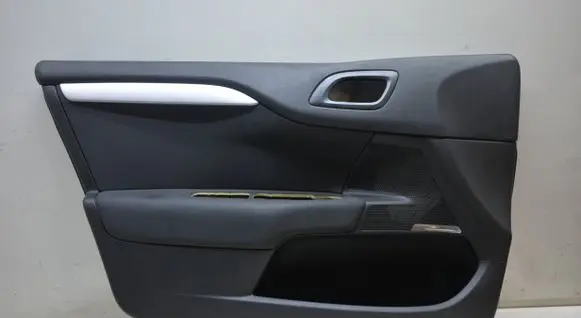 Citroen C4 II Front door card panel trim M43185 98044248ZD