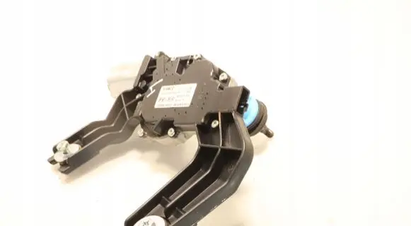Hyundai i30 Rear window wiper motor 98700-2L000