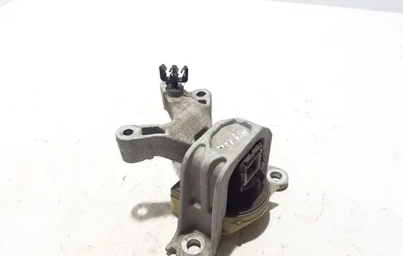 Engine mount bracket