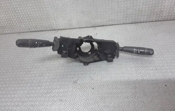 Peugeot 206 Wiper turn signal indicator stalk/switch 34394302