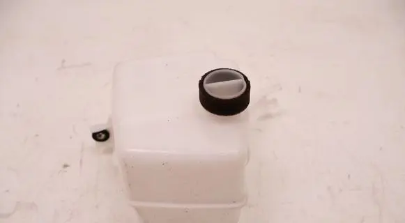 Toyota RAV 4 (XA40) Intake resonator 1789436040