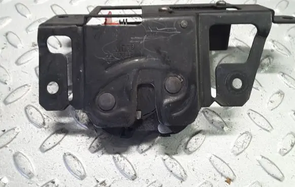 BMW X3 E83 Tailgate/trunk/boot lock/catch/latch 51247201561 7201561