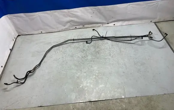Opel Insignia A Fuel line pipe 13251874