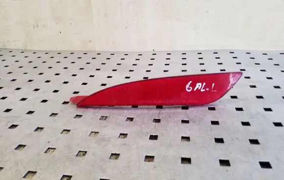 Rear tail light reflector