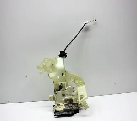 Porsche Cayenne (92A) Rear door lock 8K0839015A