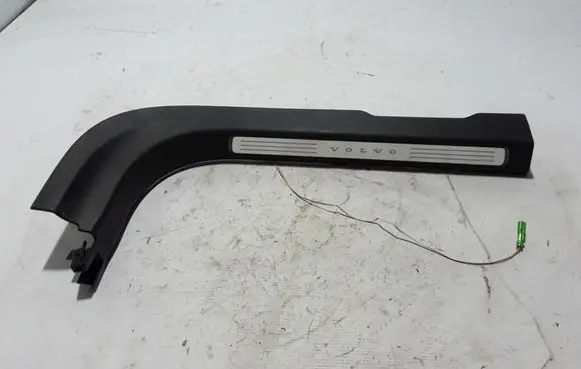 Volvo S90, V90 Front sill trim cover 39838861