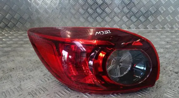 Mazda 3 III Rear/tail lights 22041981