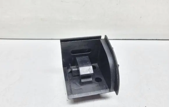 BMW 5 E60 E61 Parcel shelf load cover mount bracket 7160590