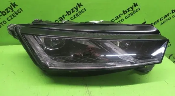 Skoda Octavia Mk4 Headlight/headlamp
