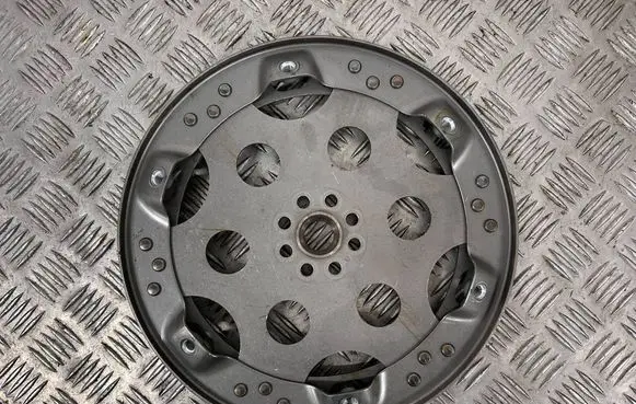 Maserati Ghibli Flywheel 06700359550 06619