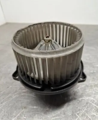 Toyota Avensis T250 Heater fan/blower MF0160700610 0130101601