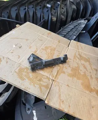 Fiat Talento Front bumper mounting bracket 93460847 622201090R 24891000