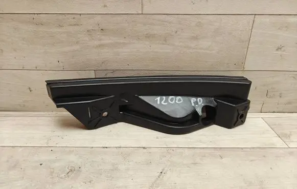 Volkswagen Touran I Front bumper mounting bracket 1T0807890A