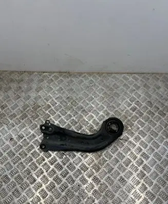 Toyota RAV 4 (XA50) Rear control arm