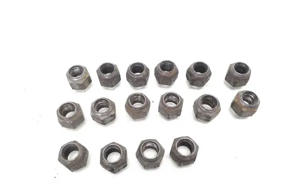 BMW 1 E81 E87 Nuts/bolts 