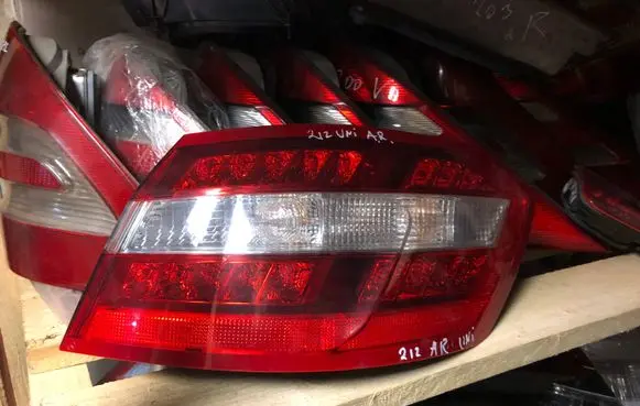 Mercedes-Benz E W212 Rear/tail lights A2129066701 483022 775508