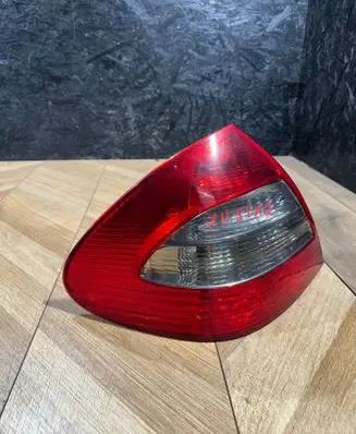 Mercedes-Benz E W211 Rear/tail lights A2118202364 334507