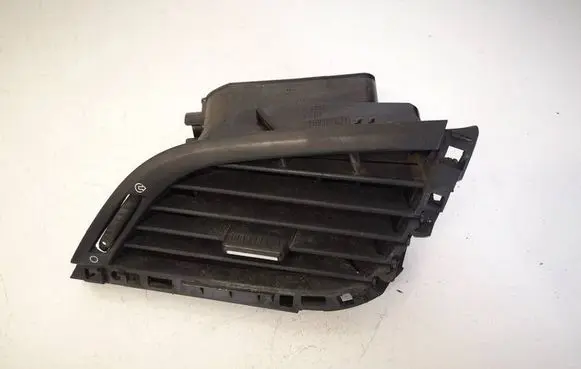 Peugeot 207 Dash center air vent grill 9650088477