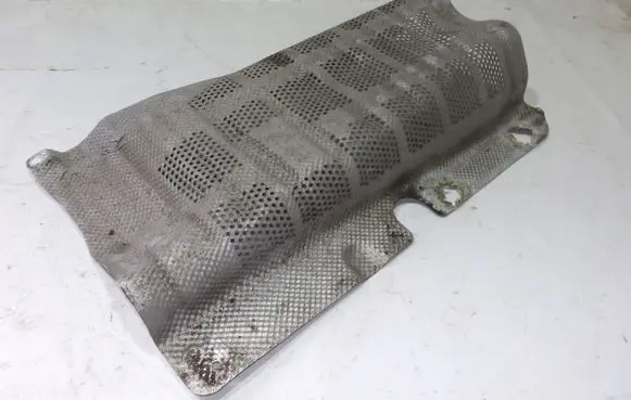 BMW 1 F20 F21 Exhaust heat shield 