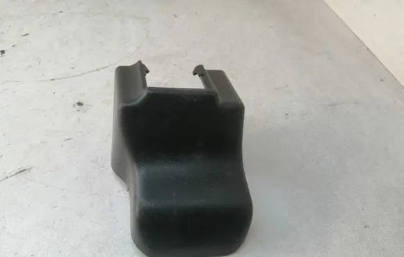 Toyota Prius+ (ZVW40) Front passenger seat rail trim 7212747010