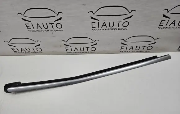 Mercedes-Benz GL X166 Rear glass trim A1666902280