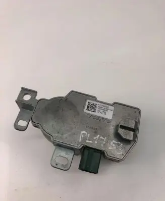 Volvo XC70 Power steering control unit/module P31340734