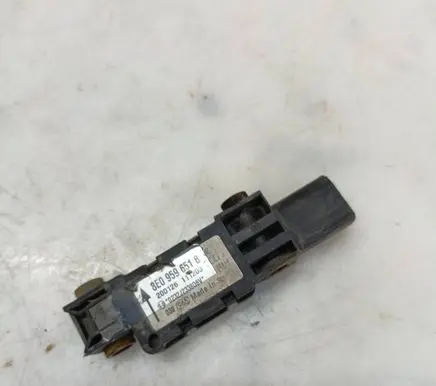 Audi A4 S4 B6 8E 8H Airbag deployment crash/impact sensor 8E0959651B 0232J2338Q6V 2001261203
