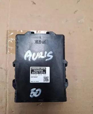 Toyota Auris E180 Gearbox control unit/module 8953512010