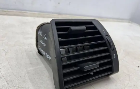 BMW X5 E53 Dashboard side air vent grill/cover trim