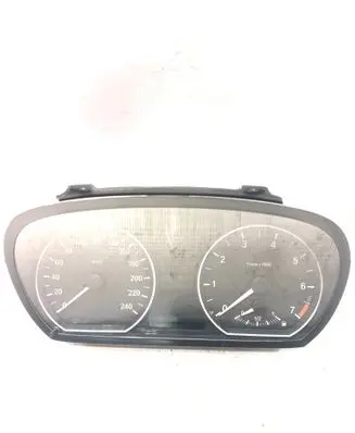 BMW 1 E81 E87 Speedometer (instrument cluster) 102493262 150160502 9122587