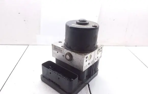 Volvo V50 ABS Pump 4N512C405AD 30647857A