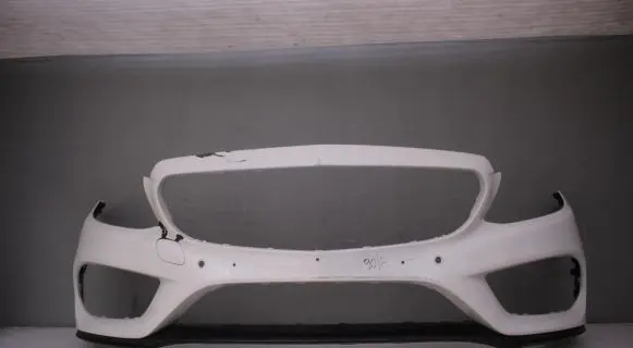 Mercedes-Benz C W205 Front bumper