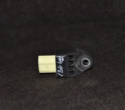 Toyota RAV 4 (XA20) Airbag deployment crash/impact sensor 8983142010