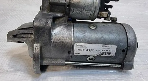 Ford Focus Starter motor AV6N-11000-GD