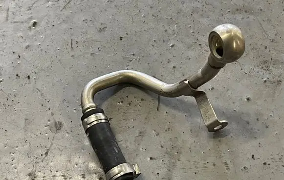 BMW 6 F12 F13 Coolant pipe/hose 158674 410000G 95X35