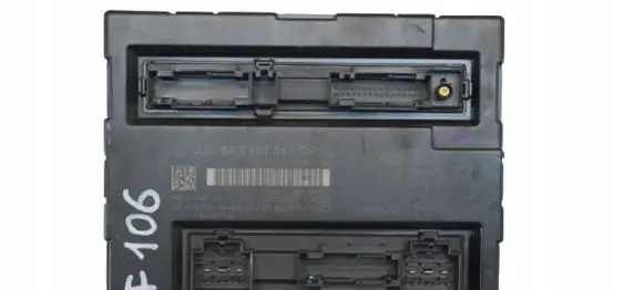 Audi A4 S4 B8 8K Comfort/convenience module 8K0907064DP