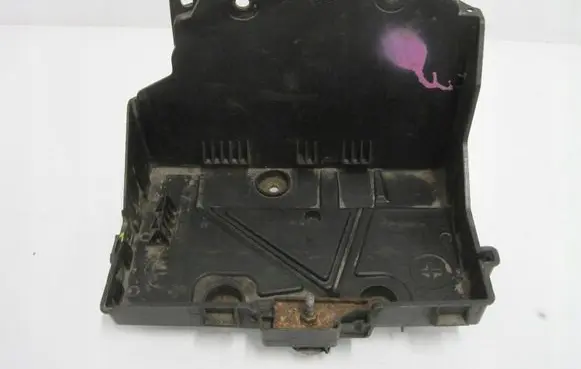 Renault Kangoo II Battery box tray 8200870492