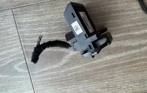 Ford Mondeo MK V Other devices LG9T14F642DB