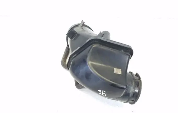 Mercedes-Benz A W176 Turbo air intake inlet pipe/hose A6510900409