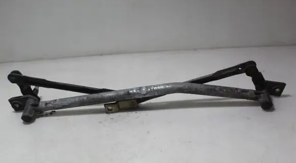 Skoda Fabia Mk1 (6Y) Front wiper linkage 