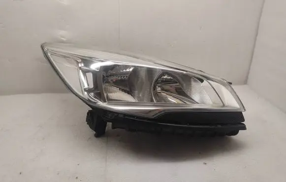 Ford Kuga II Headlight/headlamp CV4413W029AE 90014884 900148841072