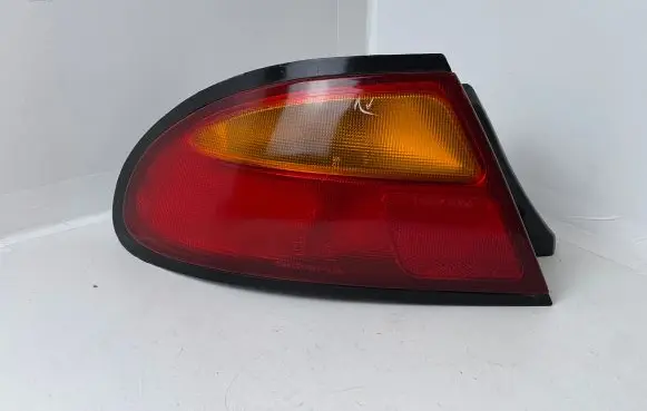 Mazda 323 F Rear/tail lights 0431439