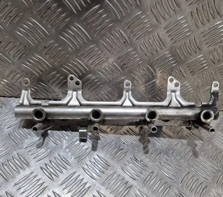 Audi A4 S4 B8 8K Fuel main line pipe 06J133317G