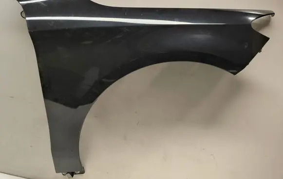 Mercedes-Benz CLA C117 X117 W117 Fender 