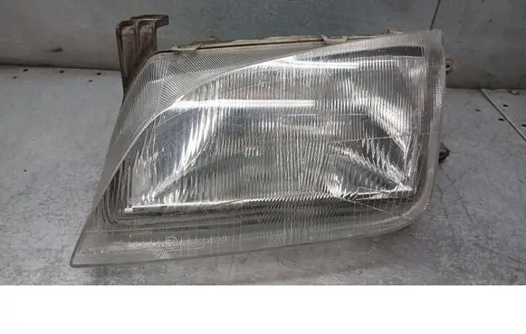 Suzuki Swift Cultus Front reflector 